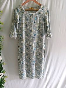 🎉SALE🎉Grey Floral Printed Kurti