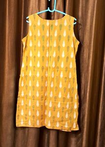 Combo Of 2 Branded  kurti Size 42 Inches