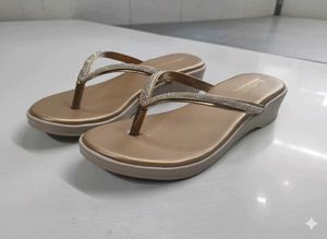 Elegant Golden Flats