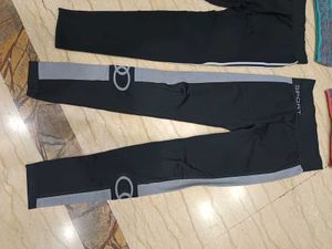 Used Legins And Top Set Of 8