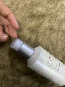 White Seed Brightening Serum