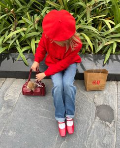 Red Beret Hat ( Worn Once ) ❤️