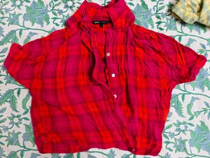 Checked crop shirt with Lapel collar