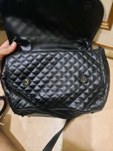 Guess G Lux Crossbody Flap Bag