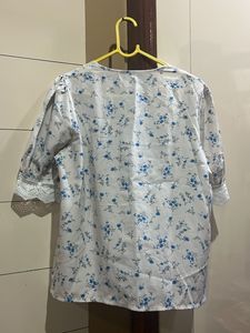 Floral Lace Trim Top