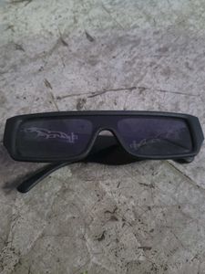 new 2 sunglasses
