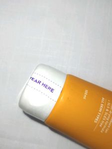 Dot &amp; Key Face Wash