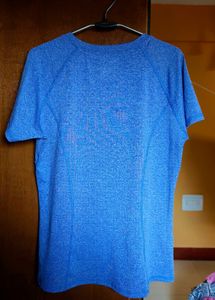 👕1st Copy ADIDAS Woman Active wear *LIKE NEW✔️