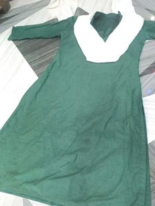 Green Tunic with White Dupatta (Kameez)