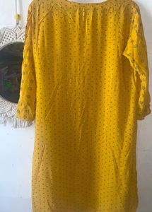 MAX Yellow Printed Top