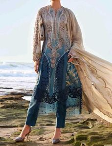 Elegant Unstitched Lawn Suits
