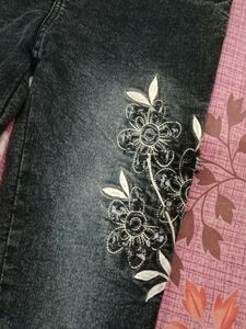 Embroidery Jeans