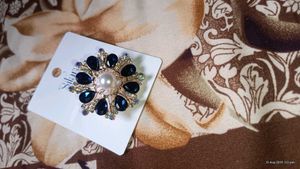 Necklace &amp; Earring Set