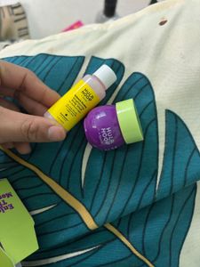 Hula Hoop Brightening Body Wash❤️( travel kit)