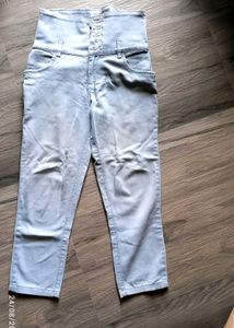 High Waist Jeans