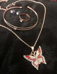 Rose Gold Butterfly Charm Jewelry Set