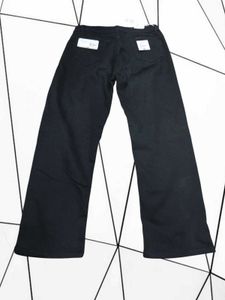 🥰C@74 Size-32 Straight Jeans