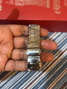 Longibo Quartz Wrist Watch