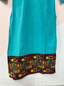 Aurelia Straight Kurta