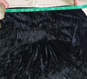 FANCY WOMAN FLARE SKIRT