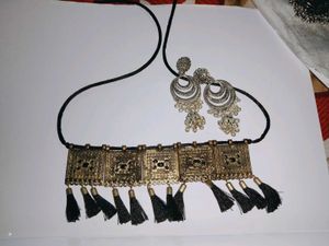 Ethnic Necklace &amp; Earring Set