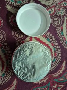 NIVEA Soft Vit E Light Non Sticky Face Moisturiser