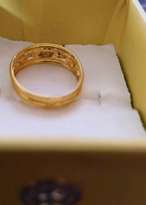Gold Floral Ring 18carat with Hall mark