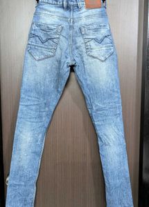Light Wash Denim Jeans
