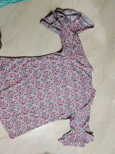 Floral Print Flutter Sleeve Dress