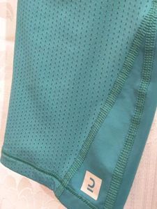 3/4th Leggings never used them