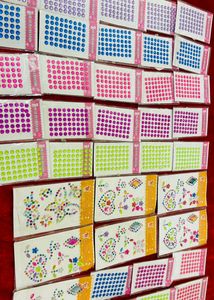 40 Pc Stones New Packet