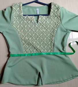 COMBO WOMAN MEKHALA TOPS