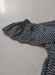 Wow Polka Dot Crop