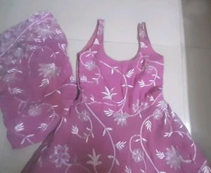 Women&#39;s Pink Anarkali Suit