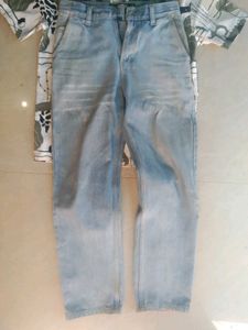 Men's Shirt &amp; Jeans Outfit