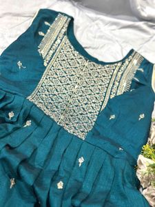 long athenic gown