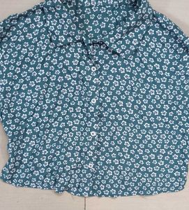 Beautiful Printed Crop shirt