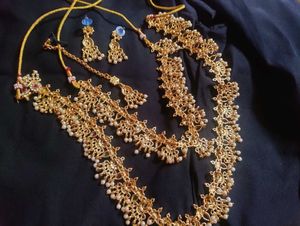 Elegant Indian Jewelry Set