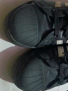 Sparx Black Shoe