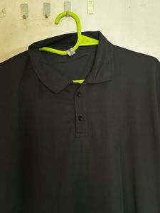 Men&#39;s Black Polo Shirt - Size XL