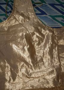 Slevless Blouse Golden J