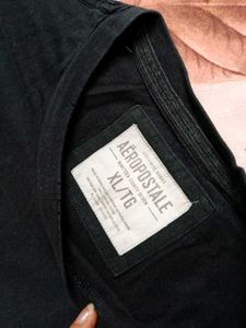 Aeropostale Men Black Regular Fit Cotton Tshirt