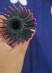 D Homes Hair Brush , Pink Colour , Strong Bristles