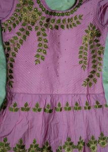 Beautiful Hand worked Design+🎁