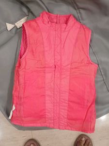 UCB Light Winter Vest Pink