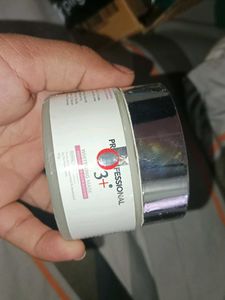 O³ Plus Whitening Mask