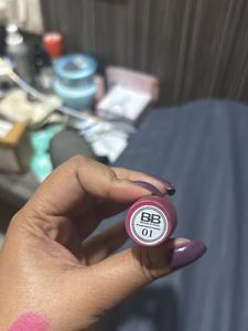 Pink Lipstick- Beauty &amp; Babe