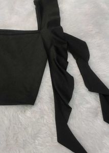 Black Tie Crop Top