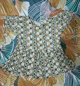 Printed Peplum Top