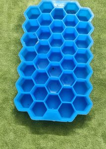 Ice Cube Tray For Freezer * 2